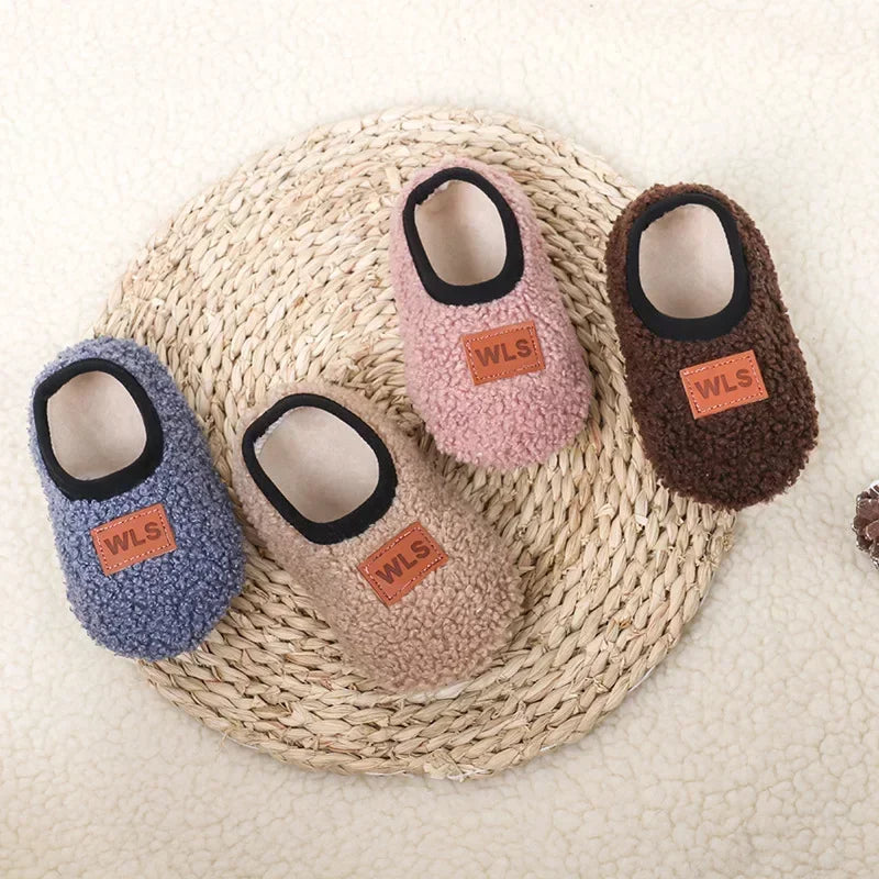 Winter Warm Baby Slippers – Soft Plush Anti-Slip Indoor Shoes for Toddlers (0–4Y) - Nestling Babies