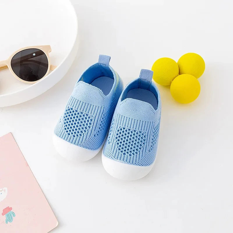 Soft Mesh Baby Shoes – Non-Slip Casual First Walkers for Boys & Girls (0–1Y) - Nestling Babies