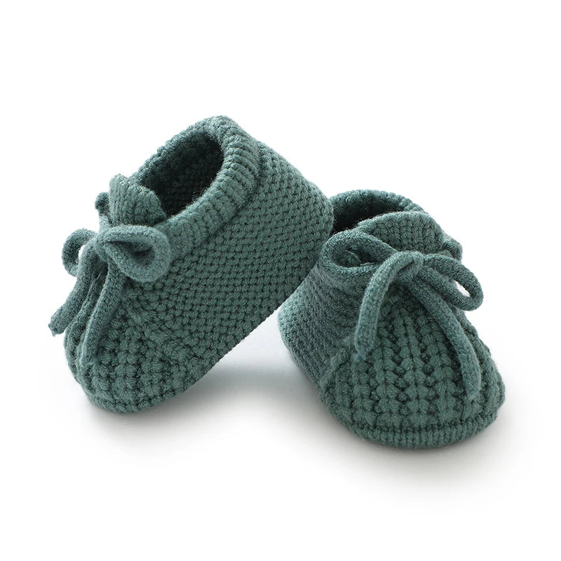 Knitted Newborn Baby Booties – Soft Yarn First Walker Shoes (0–18 Months) - Nestling Babies