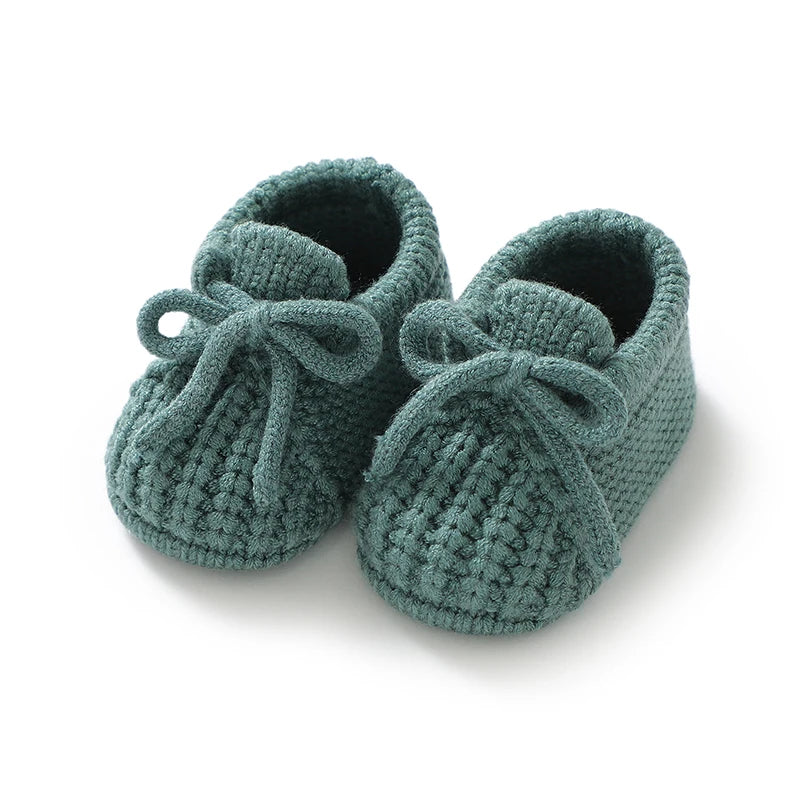 Knitted Newborn Baby Booties – Soft Yarn First Walker Shoes (0–18 Months) - Nestling Babies