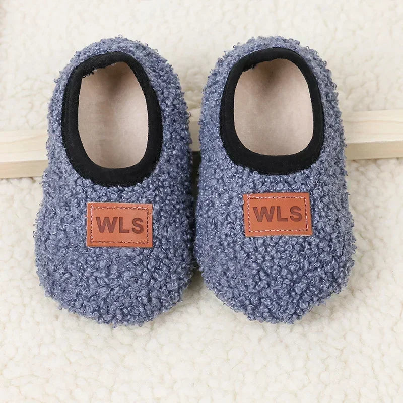 Winter Warm Baby Slippers – Soft Plush Anti-Slip Indoor Shoes for Toddlers (0–4Y) - Nestling Babies