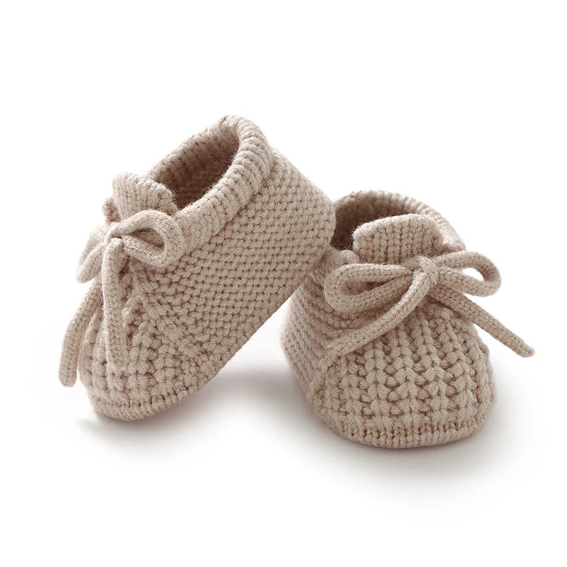 Knitted Newborn Baby Booties – Soft Yarn First Walker Shoes (0–18 Months) - Nestling Babies