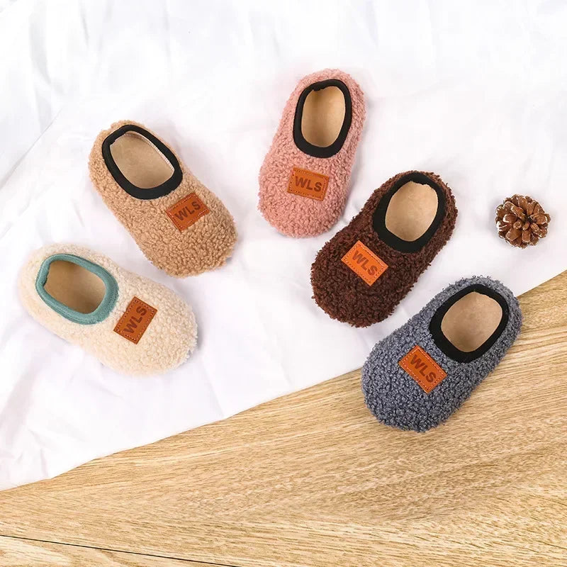 Winter Warm Baby Slippers – Soft Plush Anti-Slip Indoor Shoes for Toddlers (0–4Y) - Nestling Babies