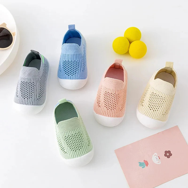 Soft Mesh Baby Shoes – Non-Slip Casual First Walkers for Boys & Girls (0–1Y) - Nestling Babies