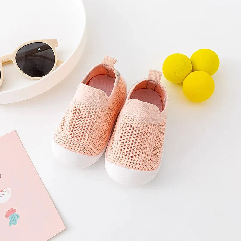 Soft Mesh Baby Shoes – Non-Slip Casual First Walkers for Boys & Girls (0–1Y) - Nestling Babies