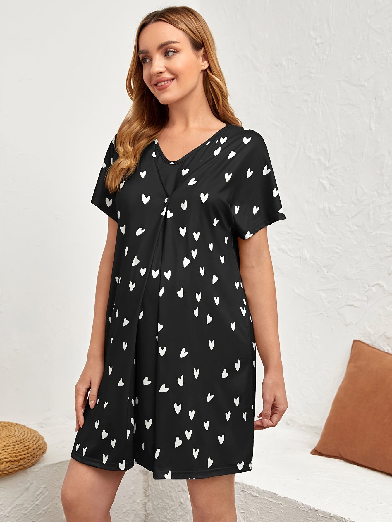 Nursing Maternity Nightdress – Floral V-Neck Sleepwear for Spring & Summer - Nestling Babies