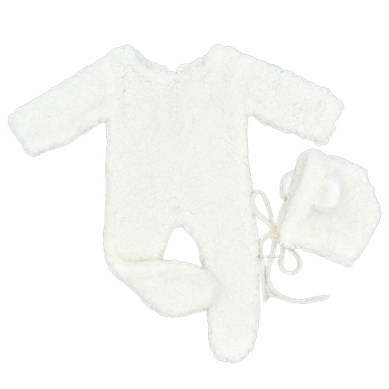 Newborn Bear-Themed Photoshoot Set – Fleece Romper + Hat (2PCS) - Nestling Babies 