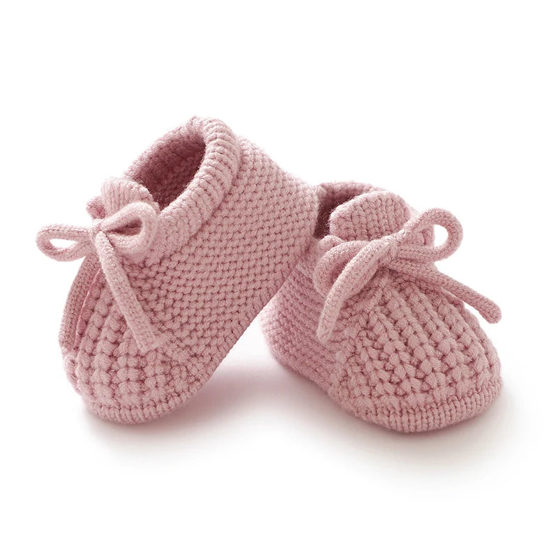 Knitted Newborn Baby Booties – Soft Yarn First Walker Shoes (0–18 Months) - Nestling Babies 