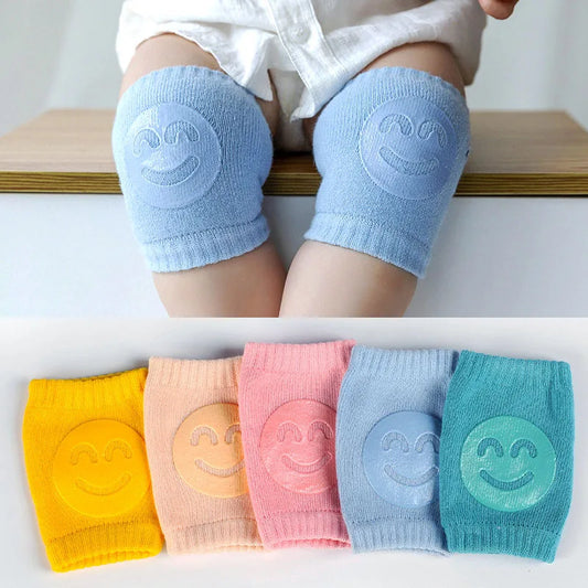 Baby Crawling Knee Pads – Non-Slip Cushion for Infant Protection - Nestling Babies 