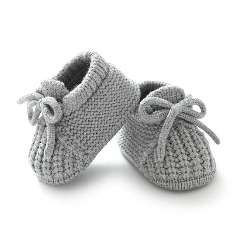 Knitted Newborn Baby Booties – Soft Yarn First Walker Shoes (0–18 Months) - Nestling Babies 