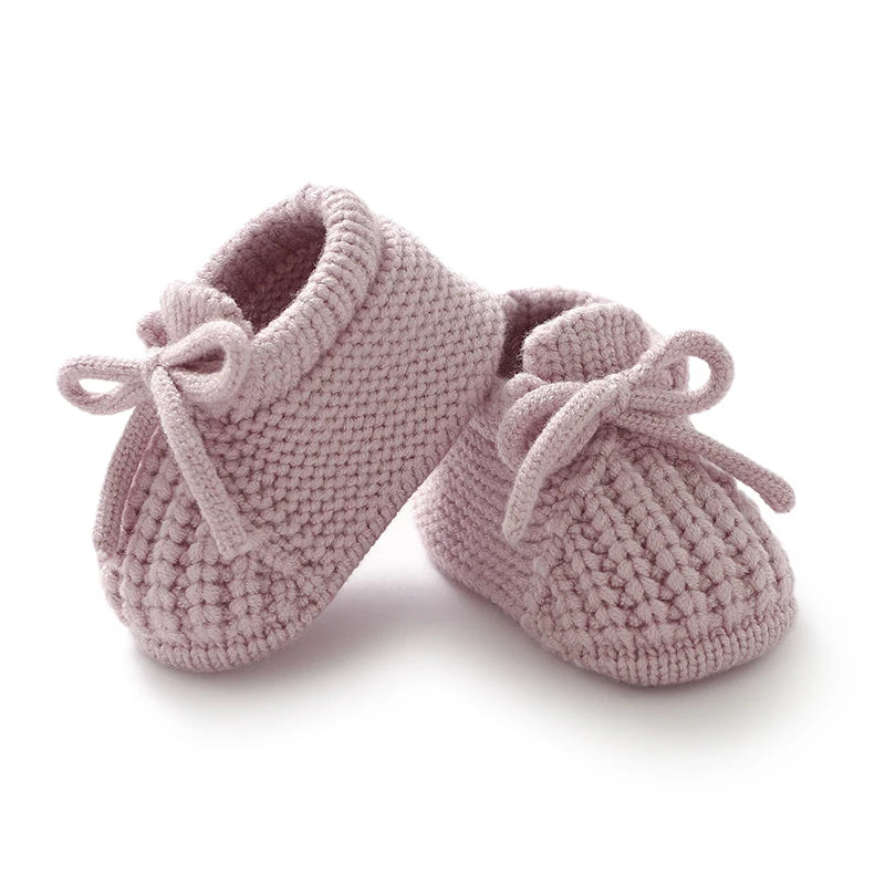 Knitted Newborn Baby Booties – Soft Yarn First Walker Shoes (0–18 Months) - Nestling Babies 